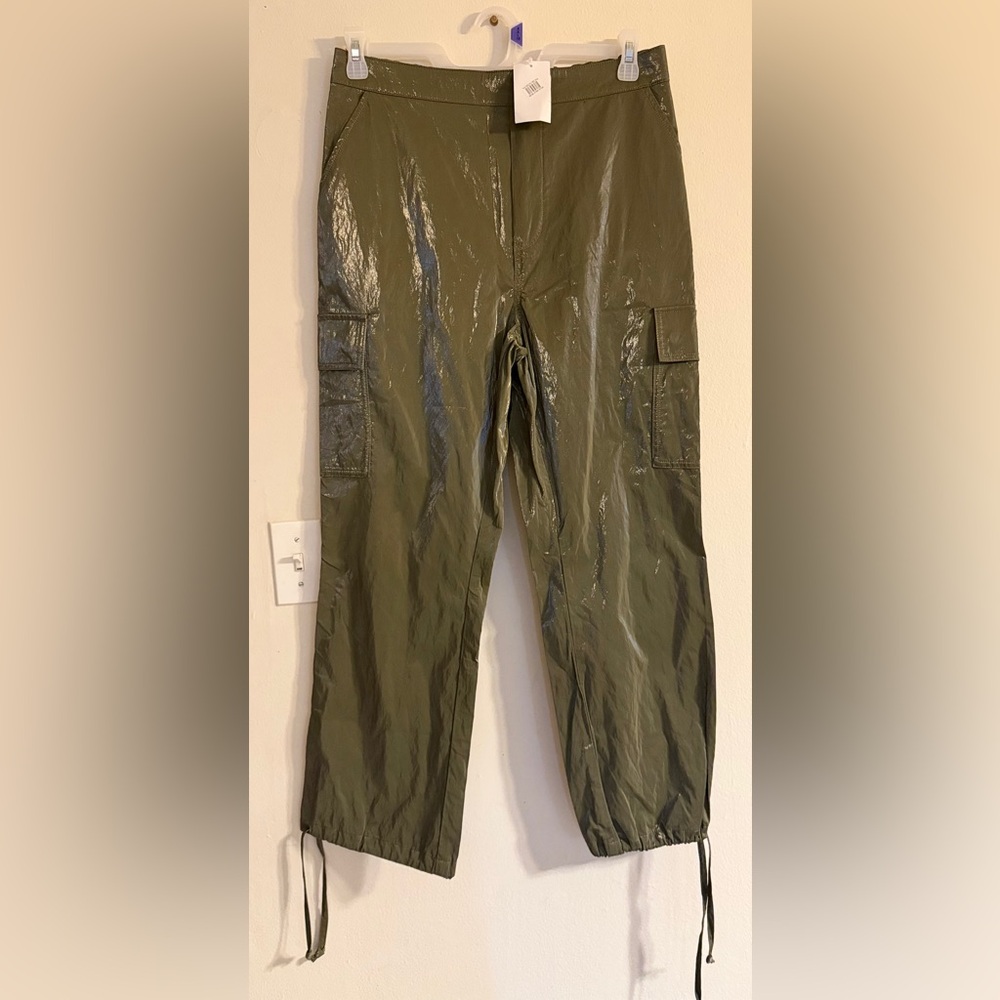 🚨SALE!🚨Good American Green Cargo pants with Durable Fabric